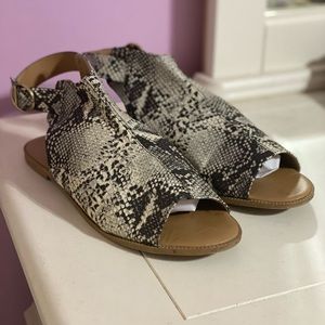 Snake skin print sandals